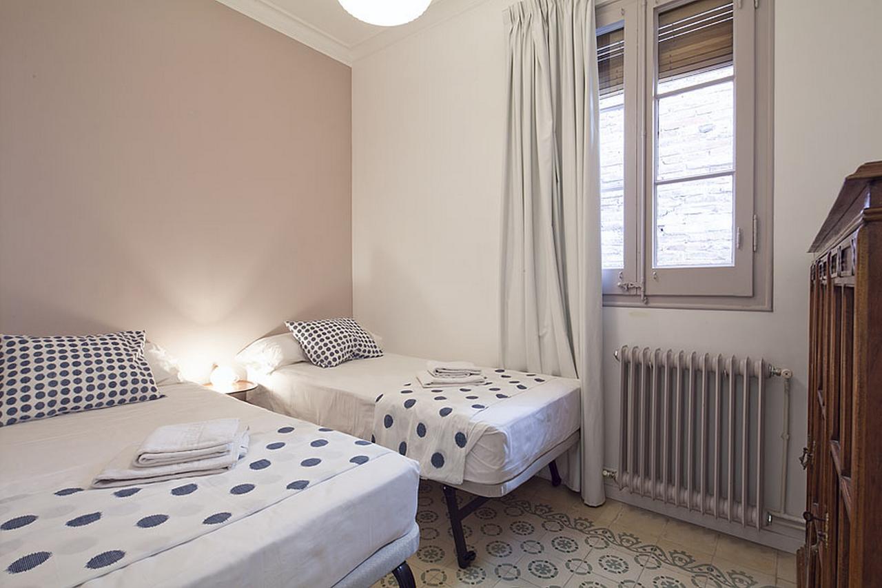 Central And Spacious Family Apartment Barcelona Buitenkant foto