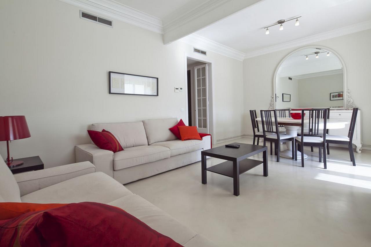 Central And Spacious Family Apartment Barcelona Buitenkant foto